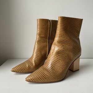 Freda Salvador Fia Boot Wheat size 9